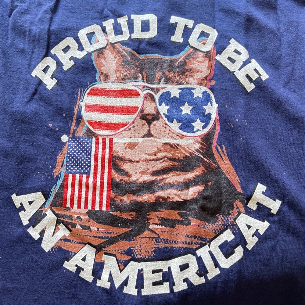 4th of July - Americat - Fourth of July navy cat shirt women’s size M